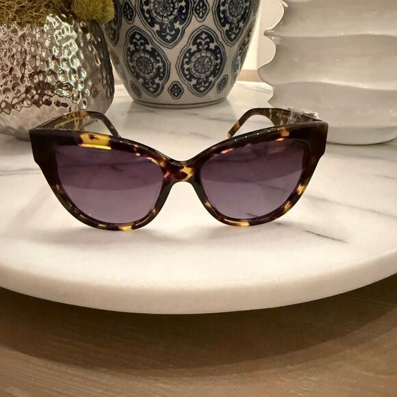 DIFF Melina Tortoise Women\'s Sunglasses main image 6